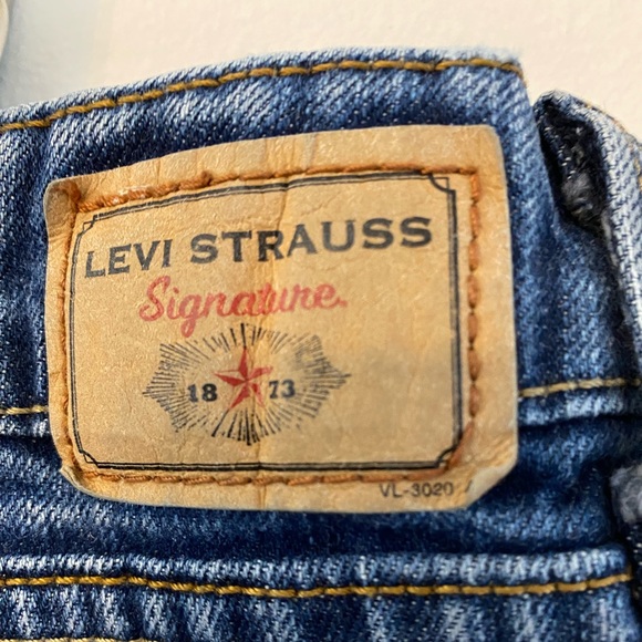 Levi’s signature low rise bootcut - Picture 2 of 8